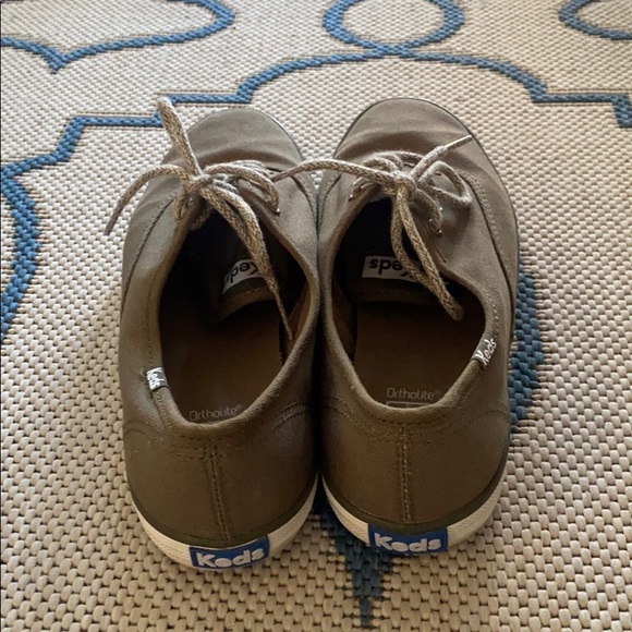 Green Keds - Picture 3 of 4